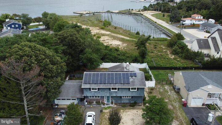 Property Photo:  15 Cedarcrest Drive  NJ 08721 