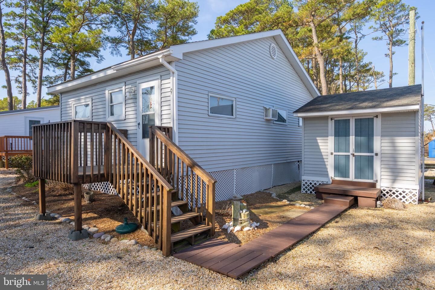 Property Photo:  9 Oyster Road  DE 19966 