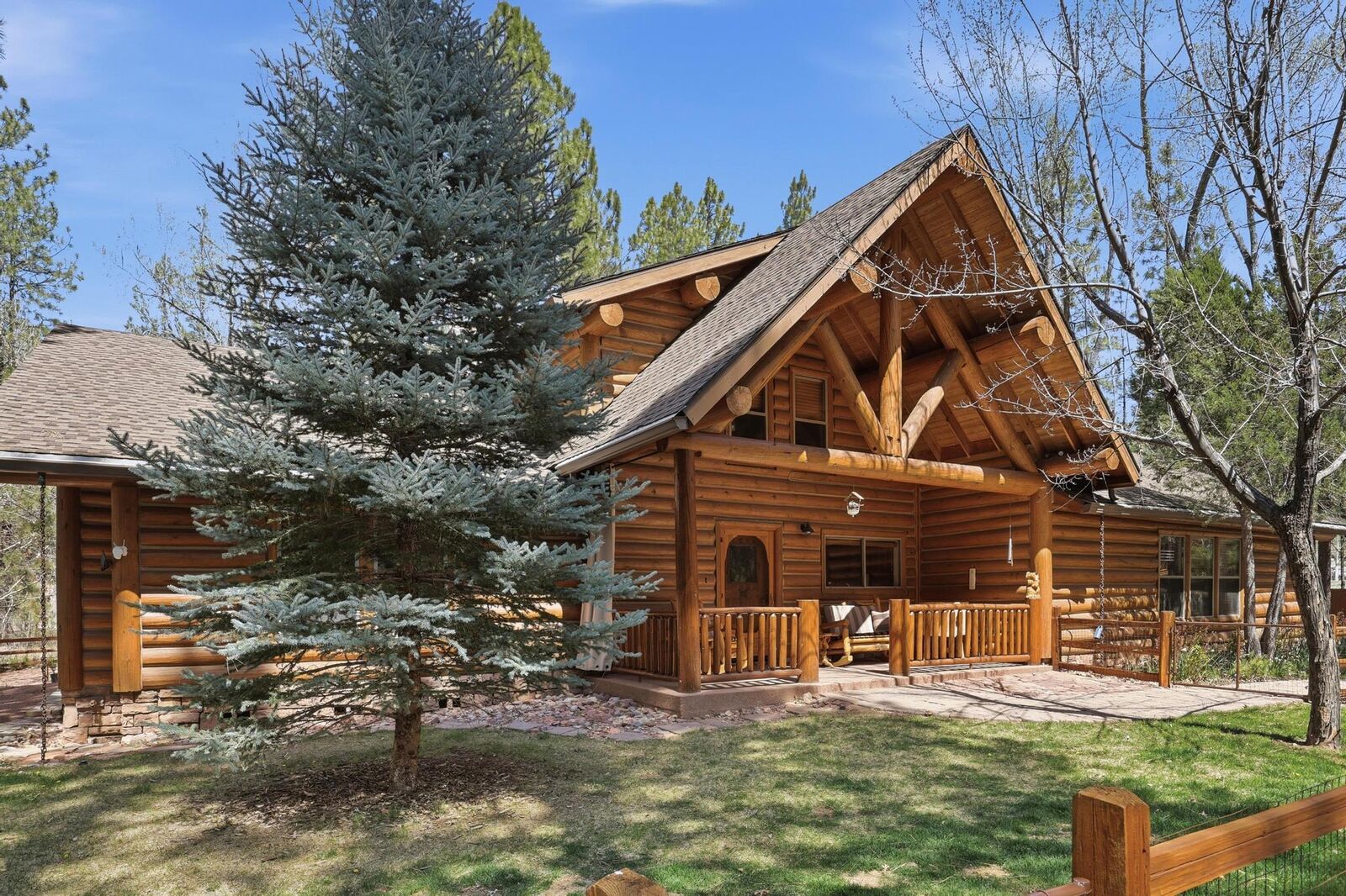 Property Photo: 138 S Wild Rose Drive AZ 85541