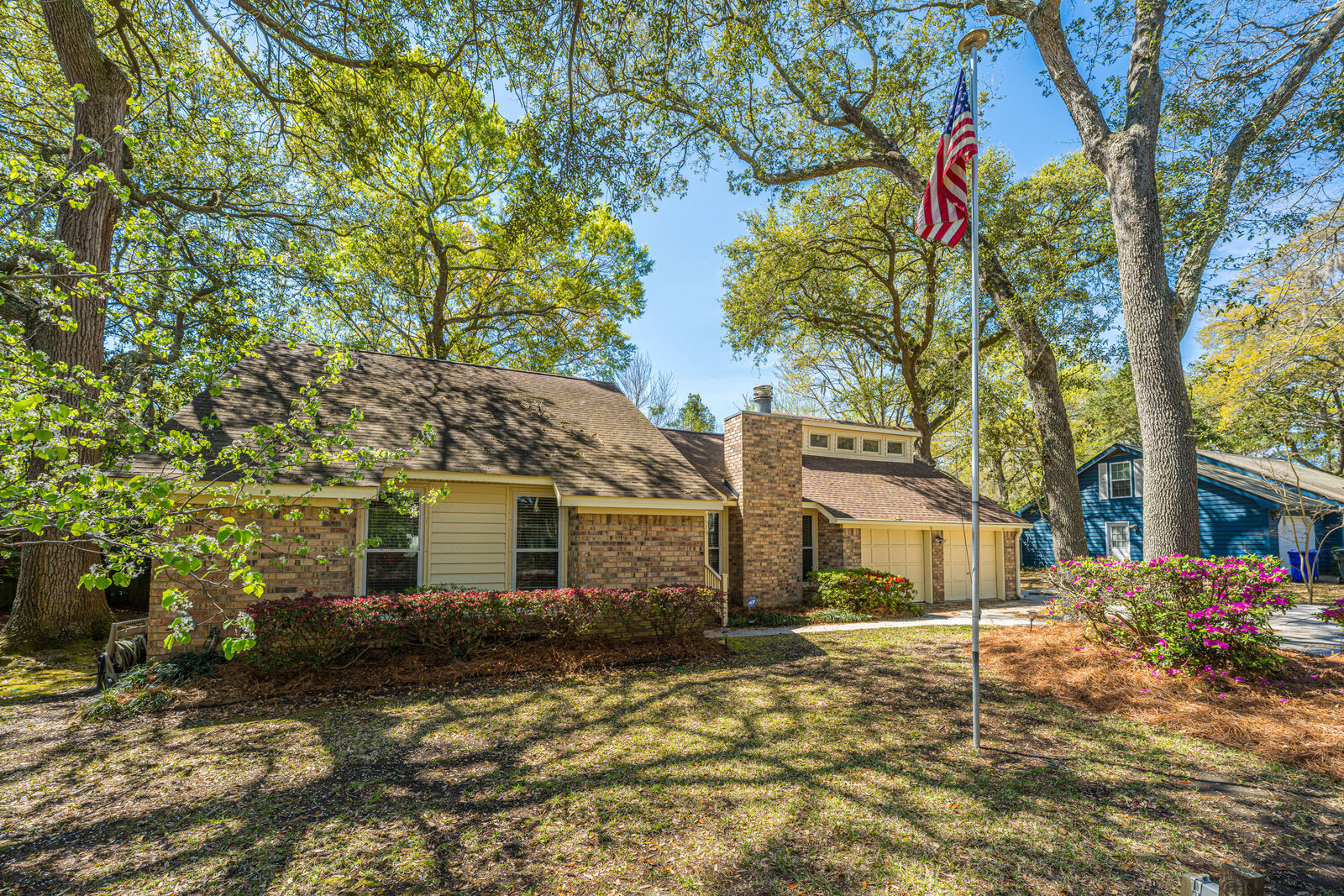 Property Photo:  1519 Kentwood Circle  SC 29412 