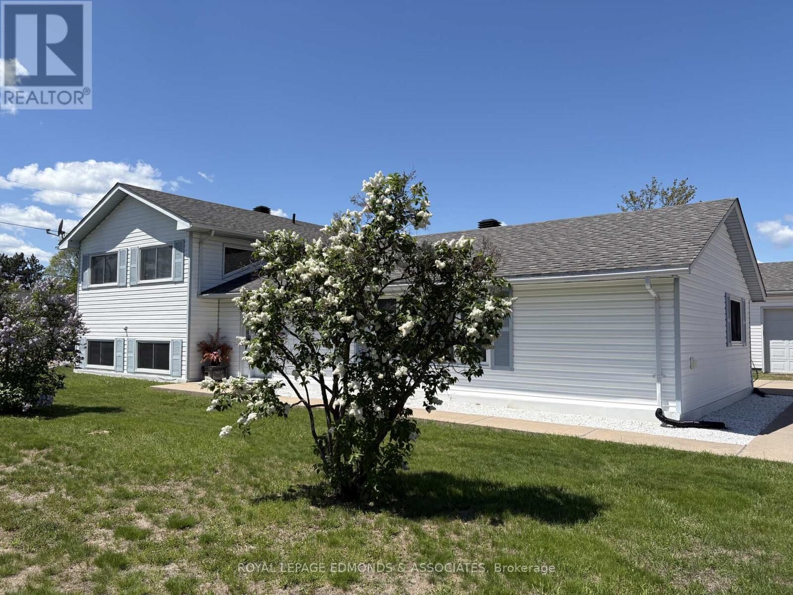 Property Photo: 31 Silke Drive ON K8H 2L3