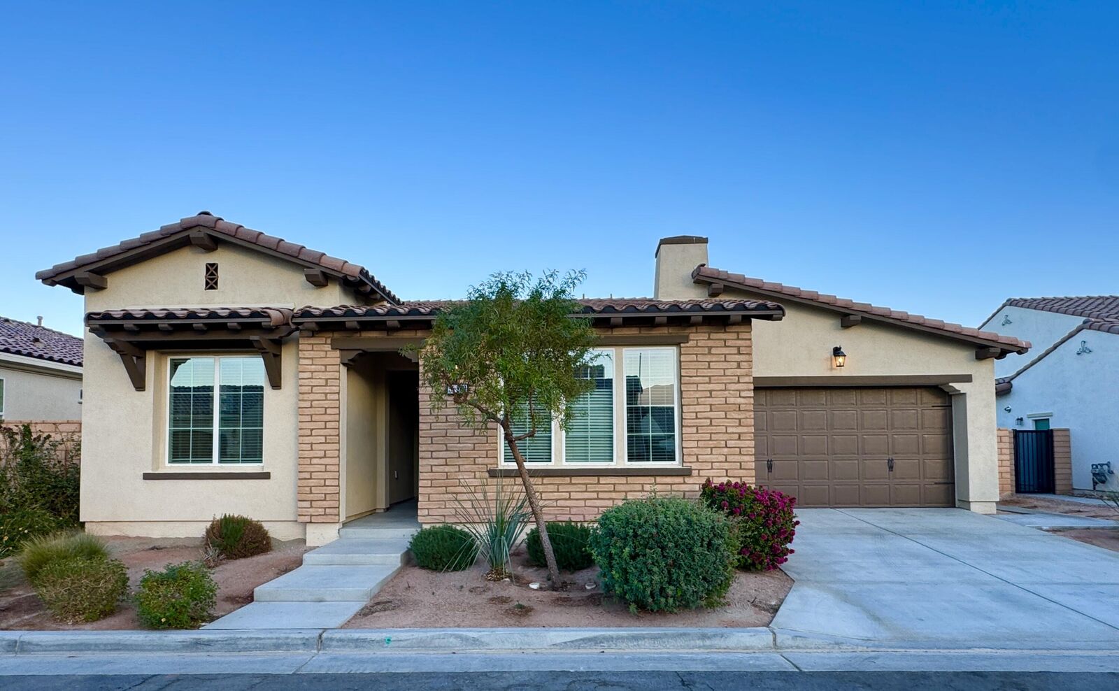 Property Photo: 51862 Via Jimeno CA 92253