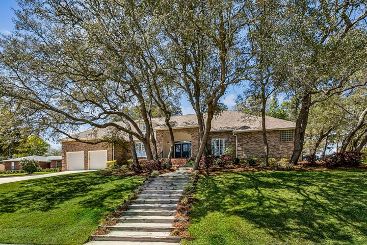 Property Photo:  1029 Lake Way Drive  FL 32578 