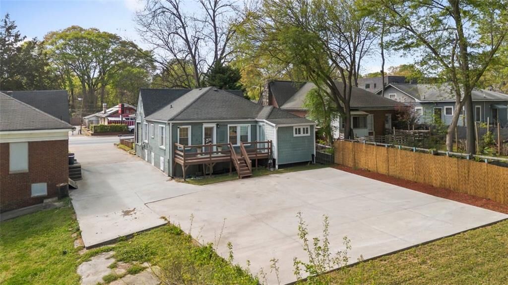 Property Photo:  814 Moreland Avenue SE  GA 30316 