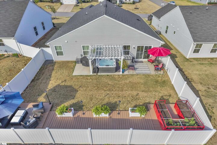 Property Photo: 2258 Hemming Way SC 29316