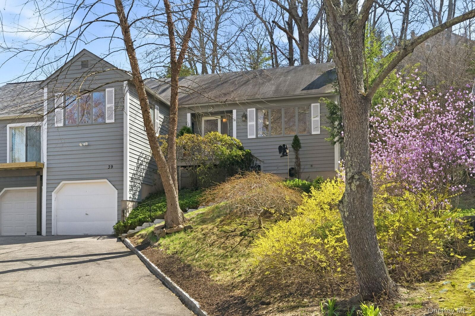 Property Photo: 39 Park Road NY 10526