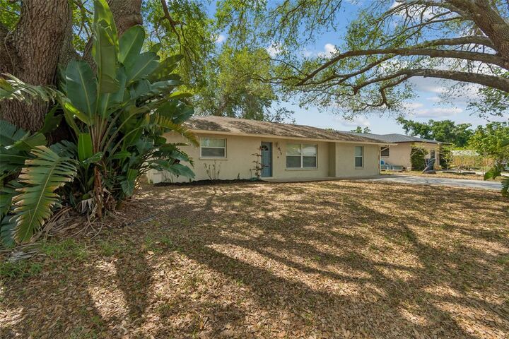 Property Photo:  4018 Prado Drive  FL 34235 