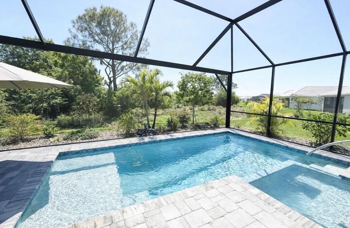 Property Photo:  1055 Waterline Court  FL 34240 
