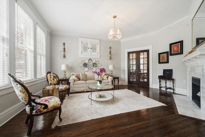 Property Photo:  124 Clark Pl  TN 38104 