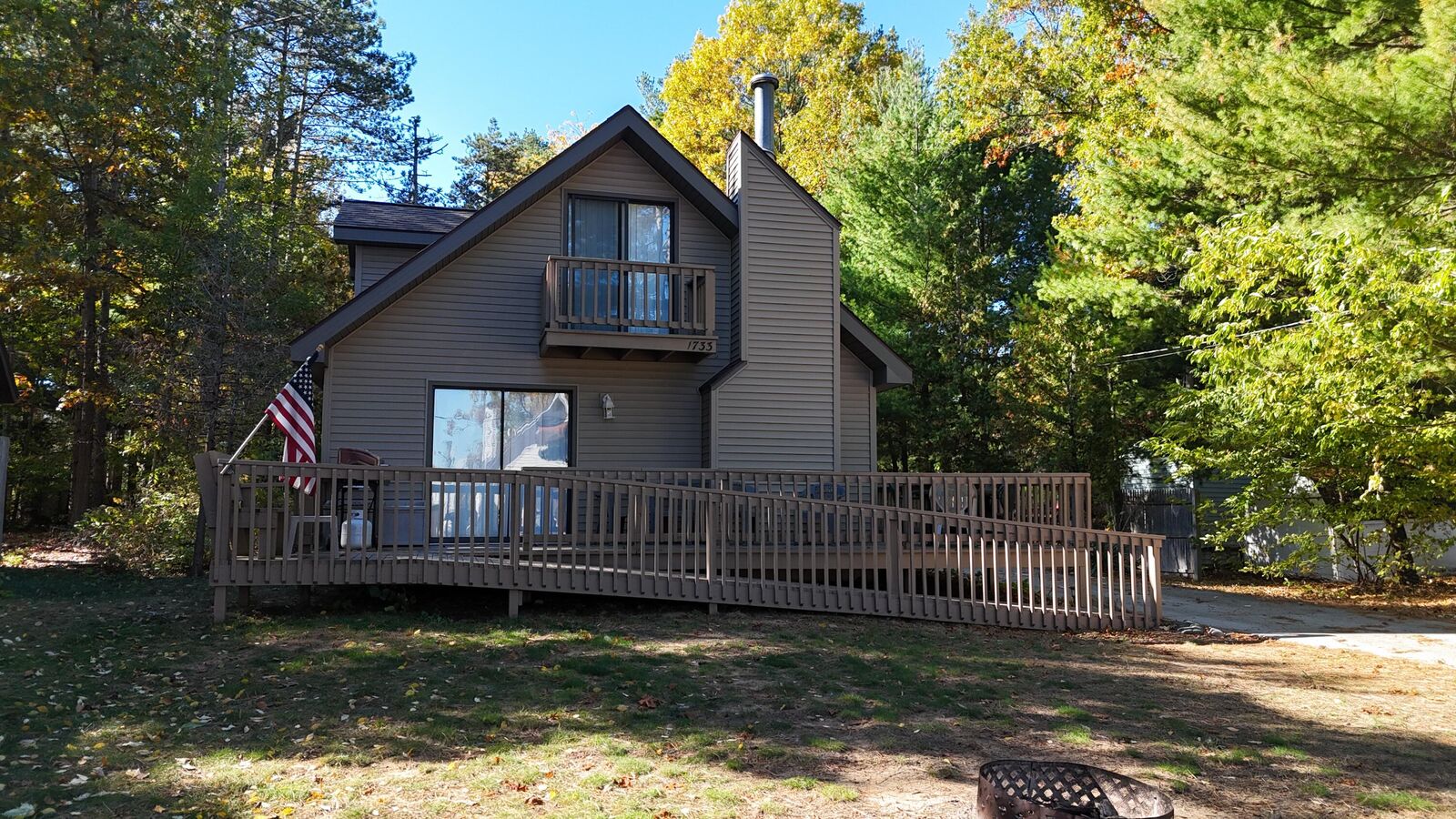 Property Photo: 1733 N Lakeview Drive MI 49436