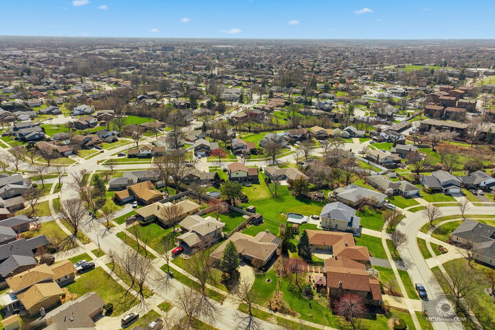 Property Photo:  15150 Teebrook Drive  IL 60462 