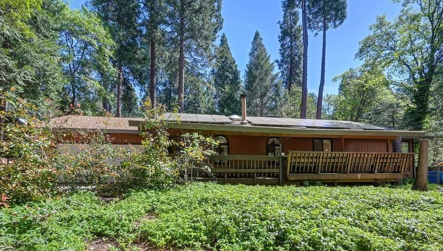 Property Photo:  2895 Viona Road  CA 95726 