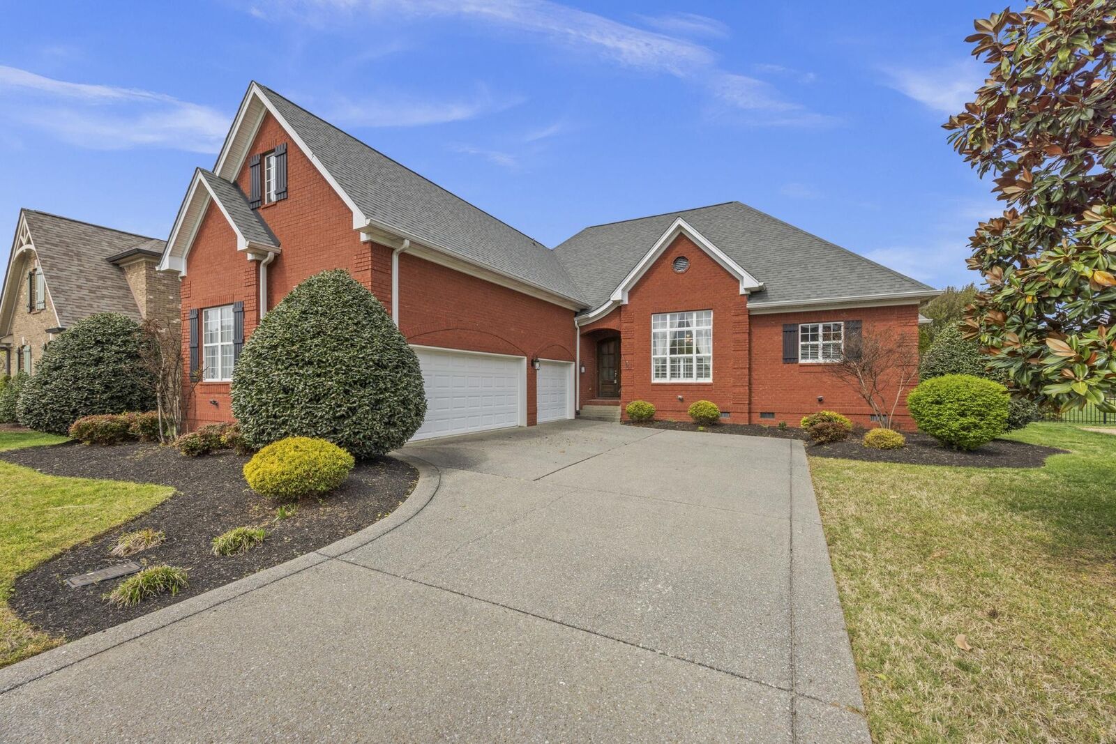 Property Photo:  113 Nogs Gdn  TN 37066 