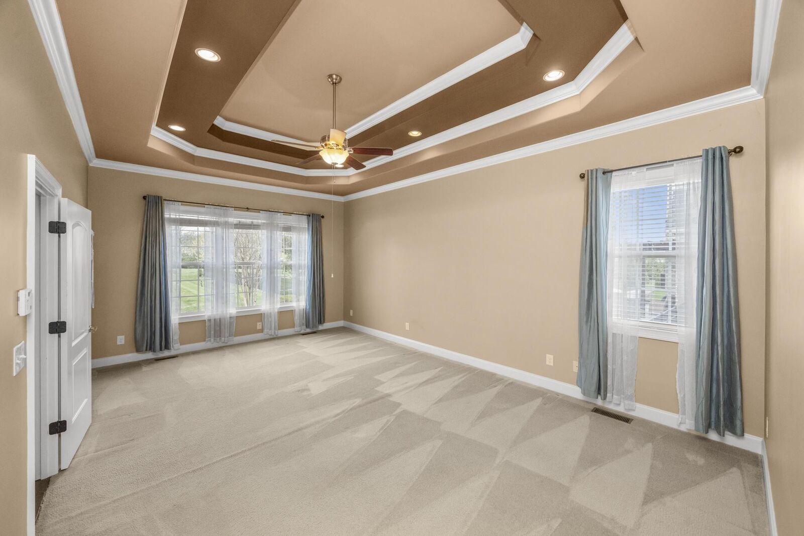 Property Photo: 113 Nogs Gdn TN 37066