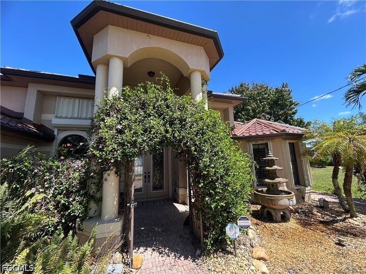 Property Photo:  4301 NW 33rd Street  FL 33993 