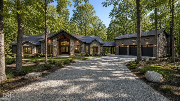 Property Photo: 1015 County Road 108 AR 72404