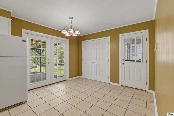 Property Photo: 128 Davis Lane LA 71291