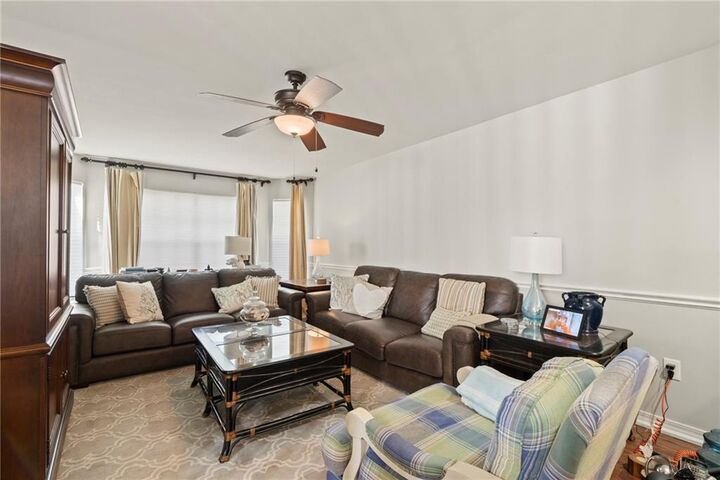 Property Photo:  1100 Livingston Street 5  LA 70448 