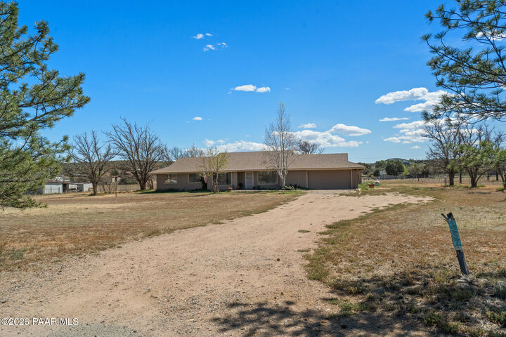 Property Photo:  1237 W Kelly Drive  AZ 86305 