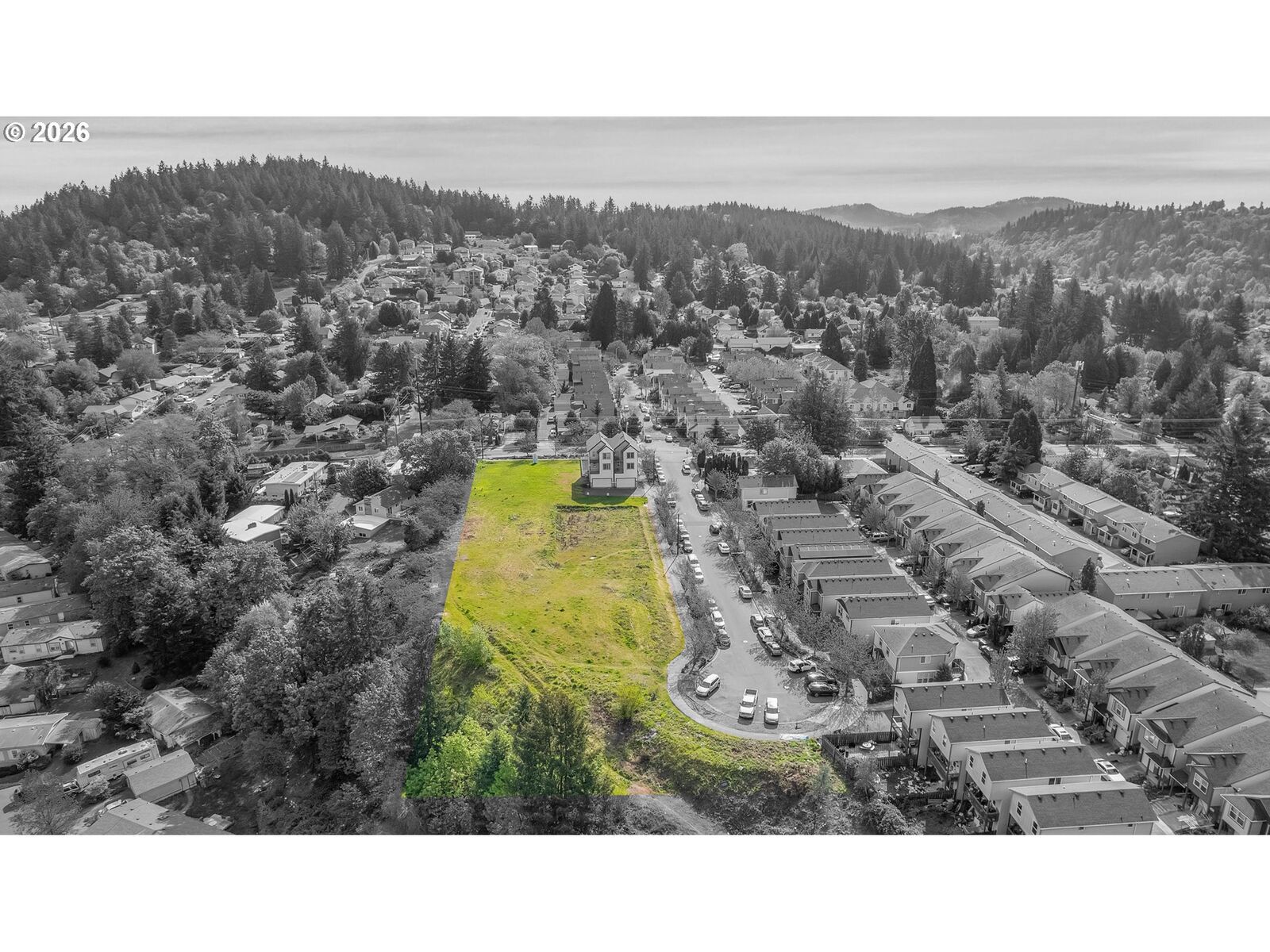 Property Photo:  SE Steele St  OR 97236 
