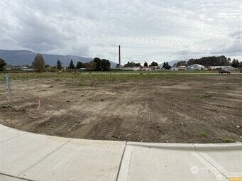 Property Photo:  417 W 4th Street  WA 98247 