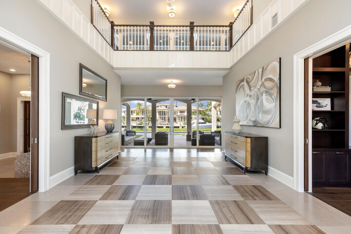 Property Photo:  3211 NE 27th Avenue  FL 33064 