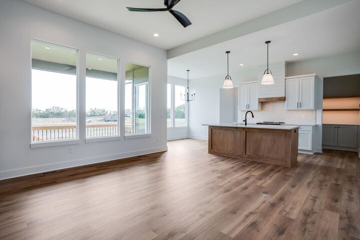 Property Photo:  3437 S Linden  KS 67210 