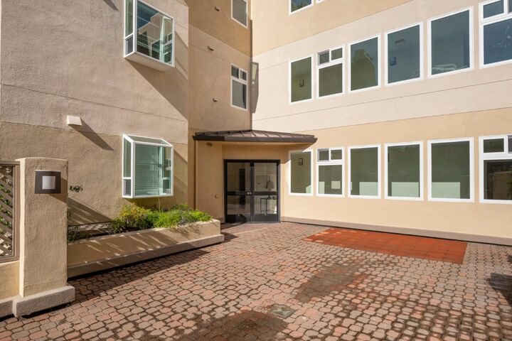 Property Photo:  30 Lorton Avenue 302  CA 94010 