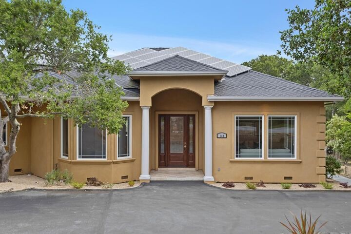 Property Photo:  140 Ridgeway Road  CA 94062 