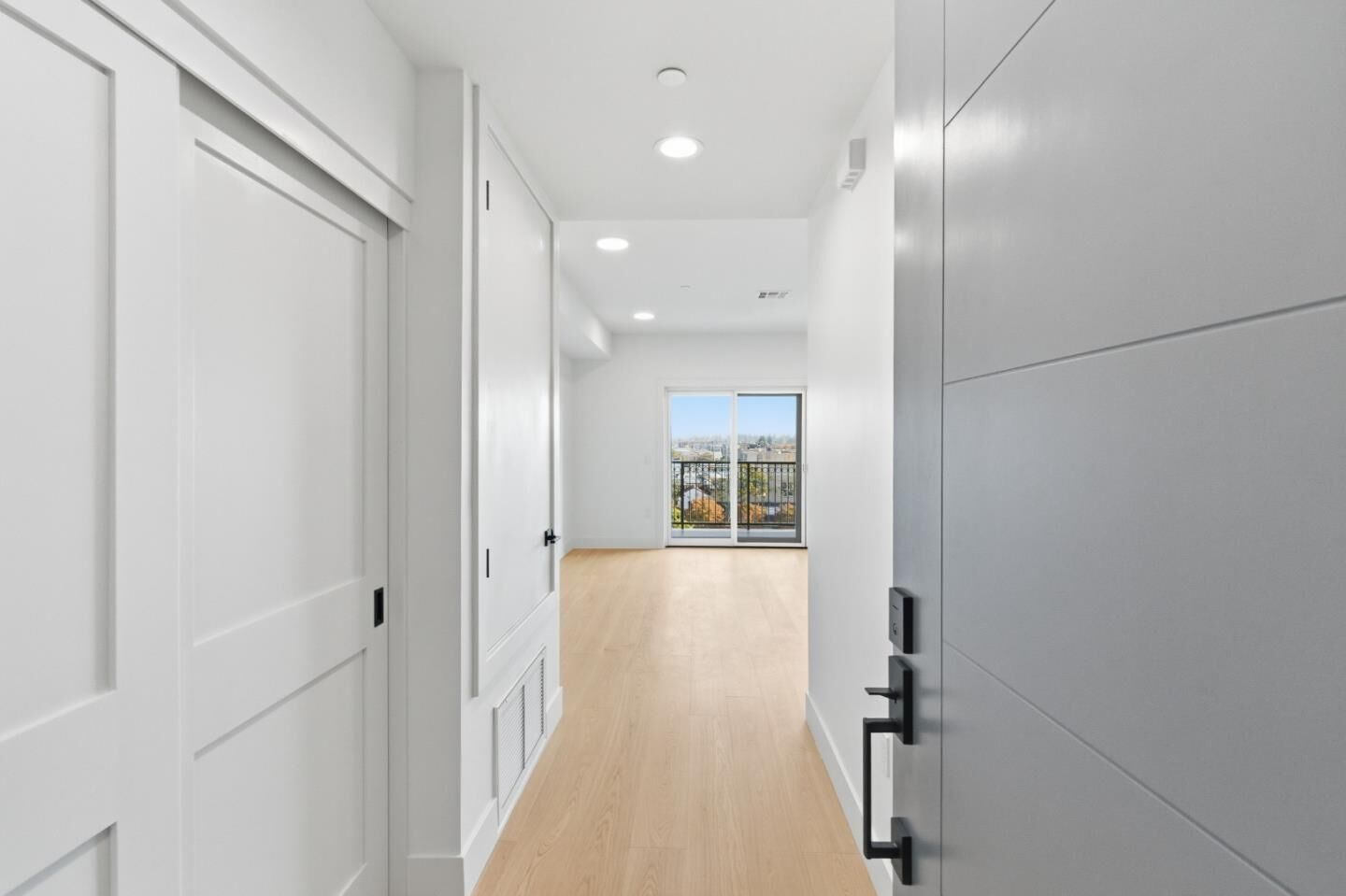 Property Photo: 560 El Camino Real 206 CA 94070