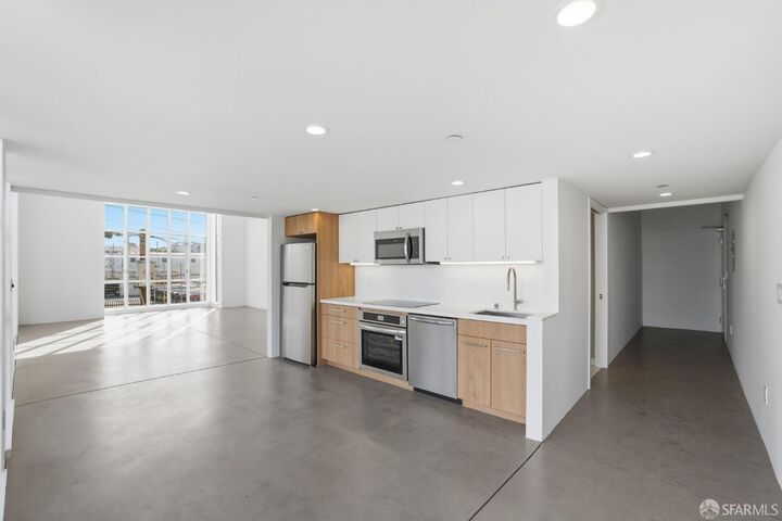 Property Photo:  1800 Bryant Street  CA 94110 