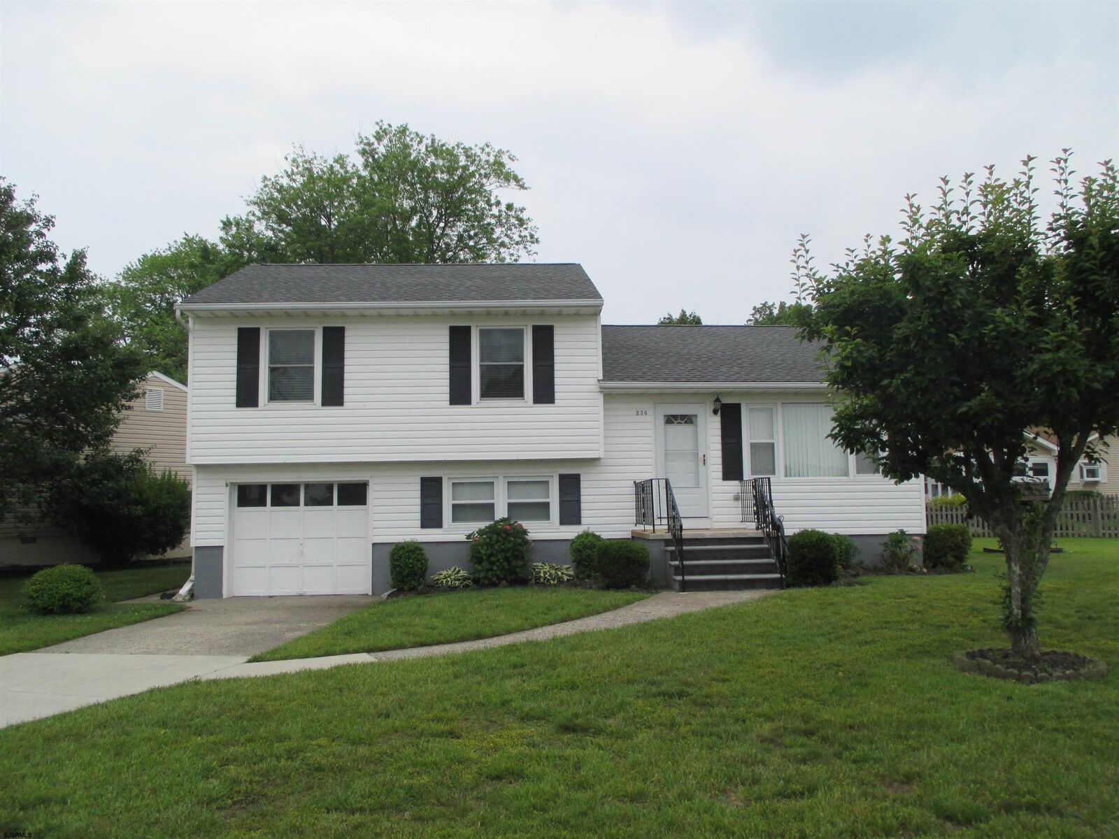 Property Photo:  236 Roseann Ave  NJ 08204 