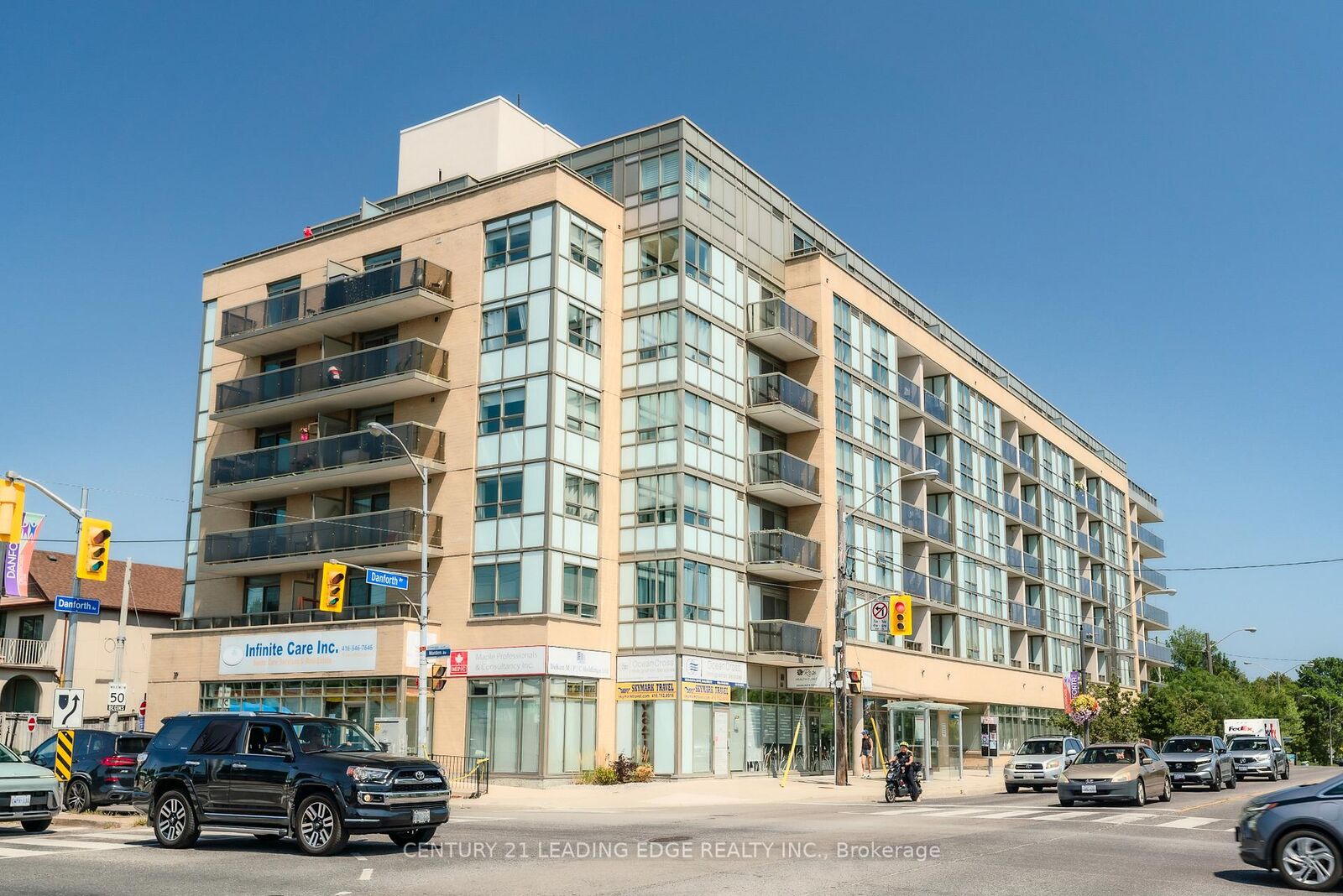 Photo de la propriété: 3520 Danforth Avenue 611 ON M1L 1E5