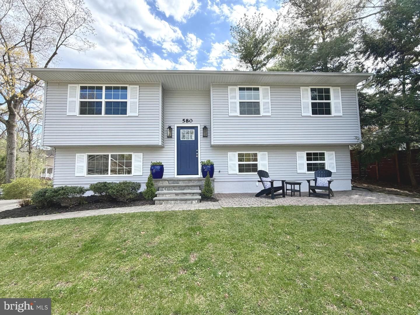Property Photo: 580 Park Road MD 21146
