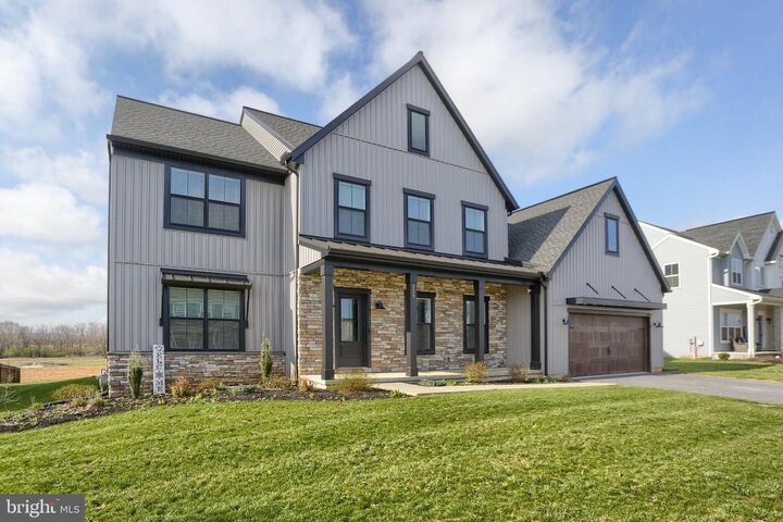 Property Photo:  529 Breezewood Lane  PA 17003 