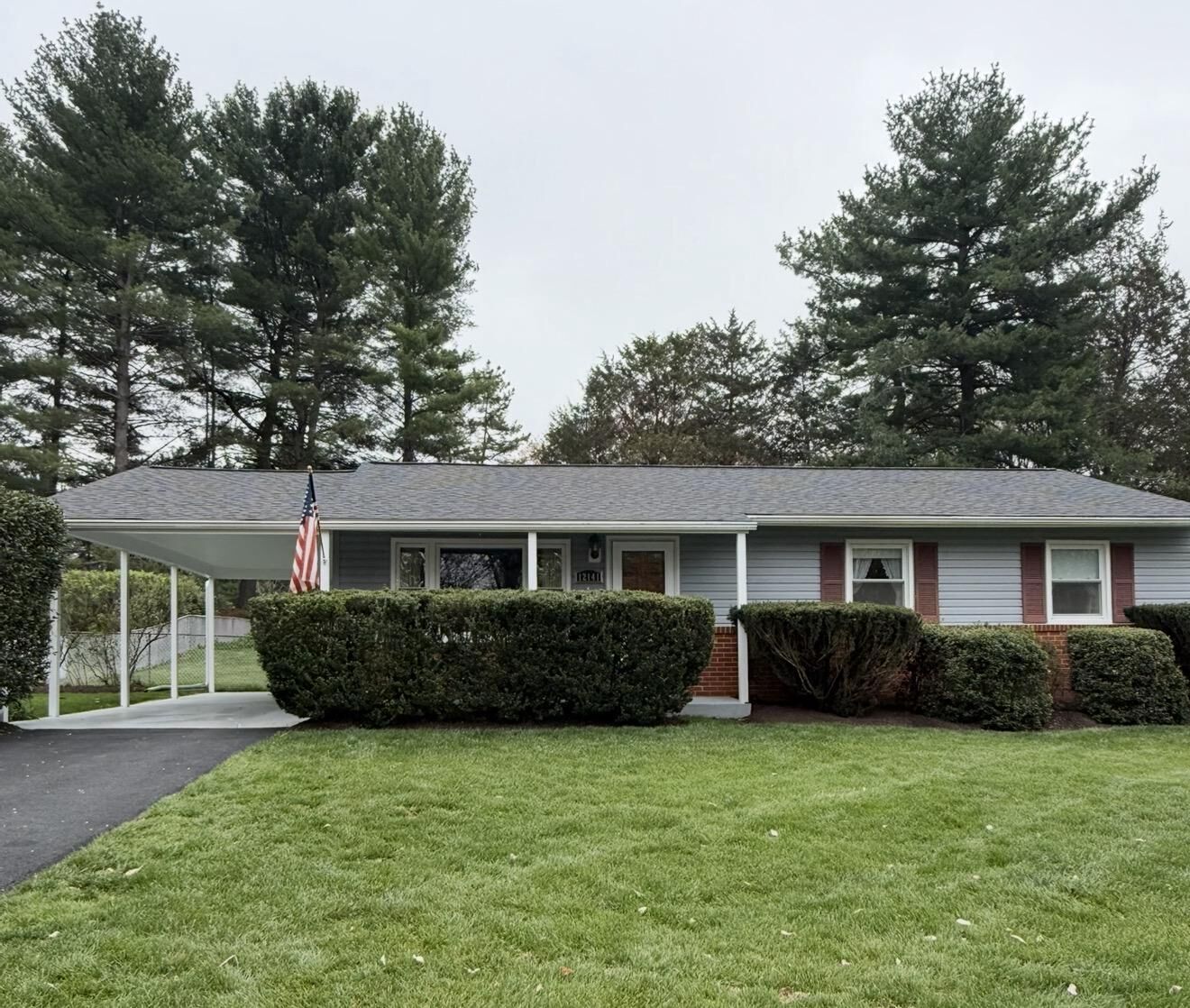 Property Photo: 12141 Suffolk Terrace MD 20878