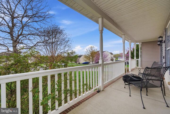 Property Photo:  10200 Twisted Stalk Court  MD 20772 