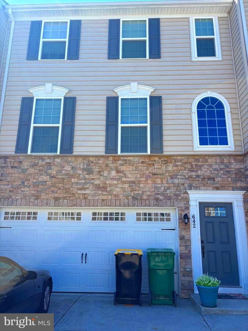 Property Photo:  642 Barrie Road  DE 19709 