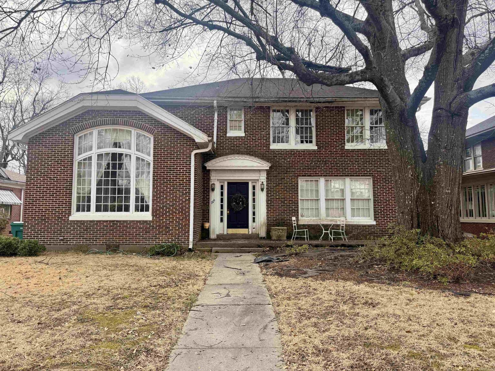 Property Photo:  206 Park Pl  AR 71601 