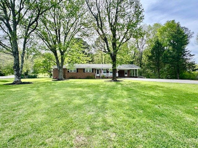 Property Photo:  1701 Dug Gap Road  GA 30720 