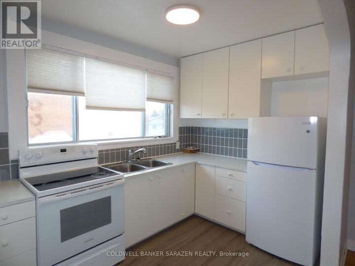 Property Photo:  683 Irene Crescent 6  ON K1Z 7J1 