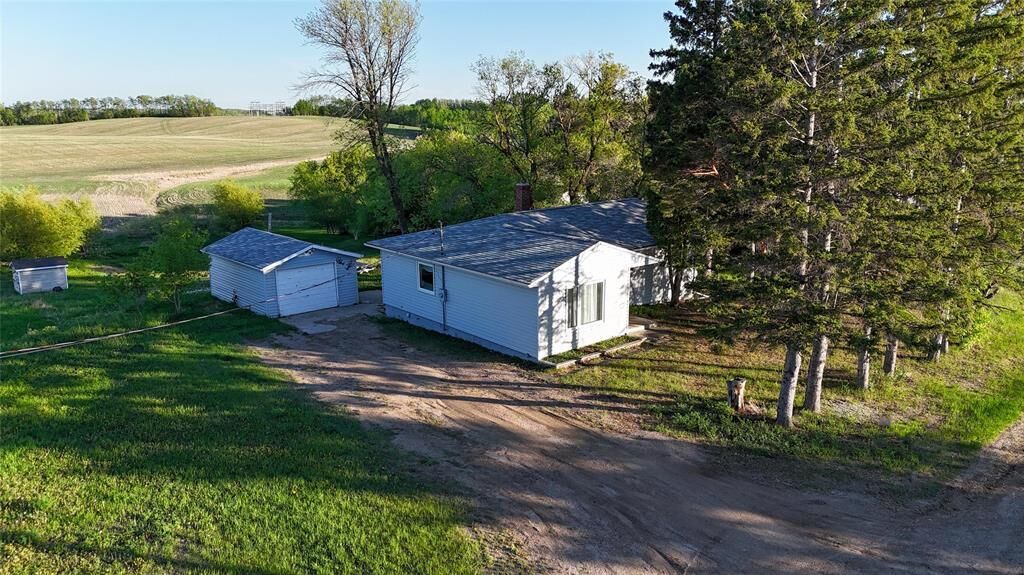 Property Photo: 311 Main Street MB R0J 1X0