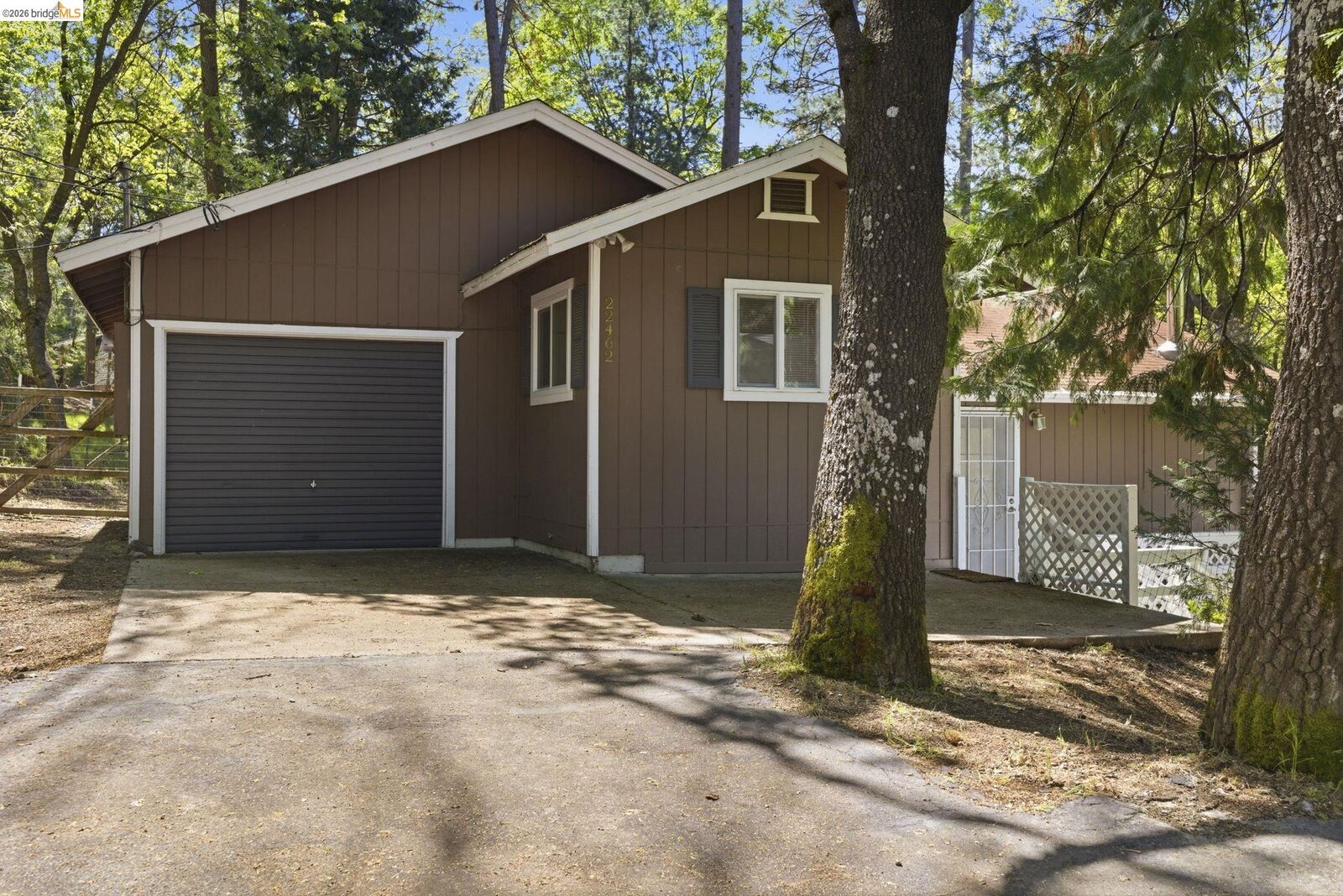 Property Photo:  22462 E Rhine River Dr  CA 95370 