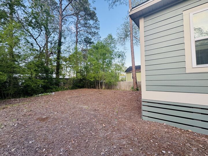 Property Photo: 48 4th Street FL 32459