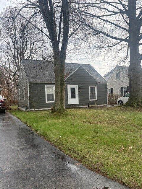Property Photo: 1319 Grant Avenue PA 16505