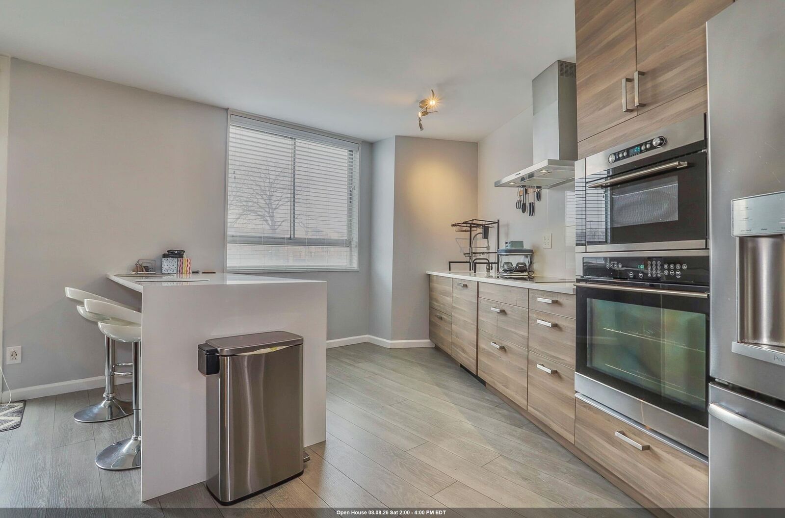 Property Photo:  100 Manhattan Ave 402  NJ 07087 