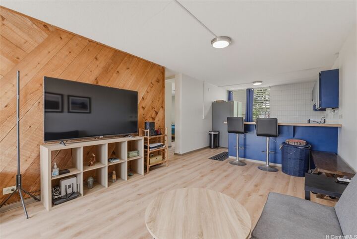 Property Photo: 1524 Pensacola Street 318 HI 96822