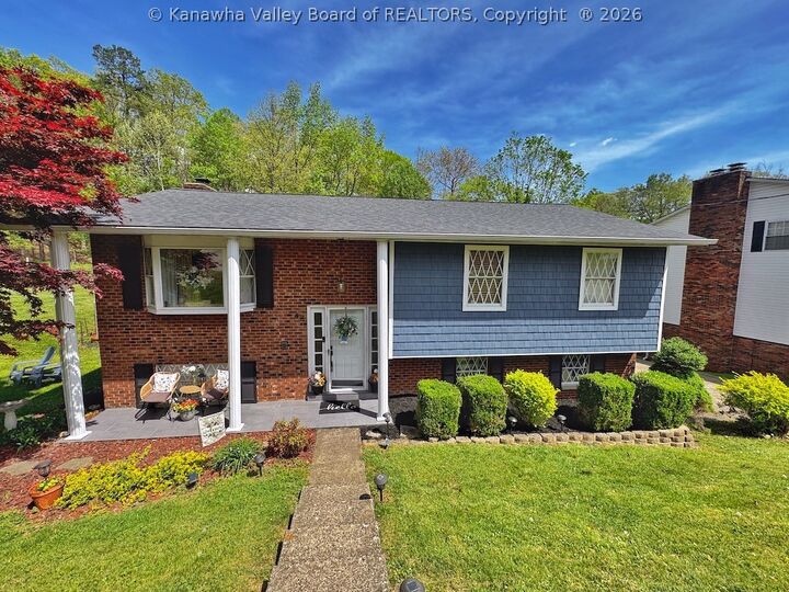 Property Photo:  48 Spruce Lane  WV 25159 