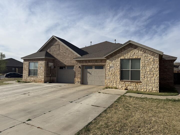 Property Photo:  2026 102nd Street  TX 79423 