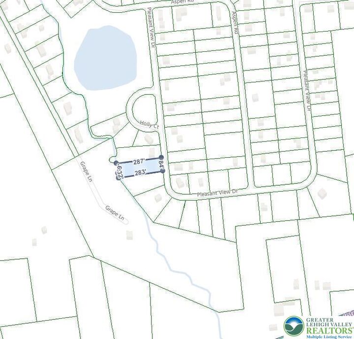 Property Photo:  3036 Pleasant View Drive C-28  PA 18058 